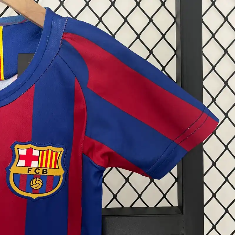 Fc Barcelona 2005-06 Home Kit - Kids - Image 2