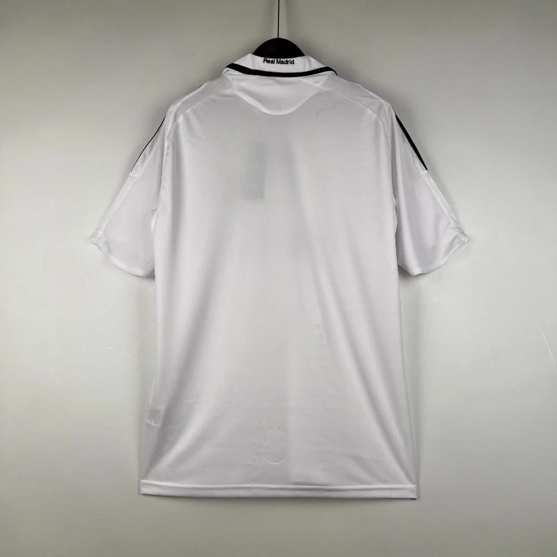 Real Madrid 2008-09 Home Kit - Image 7