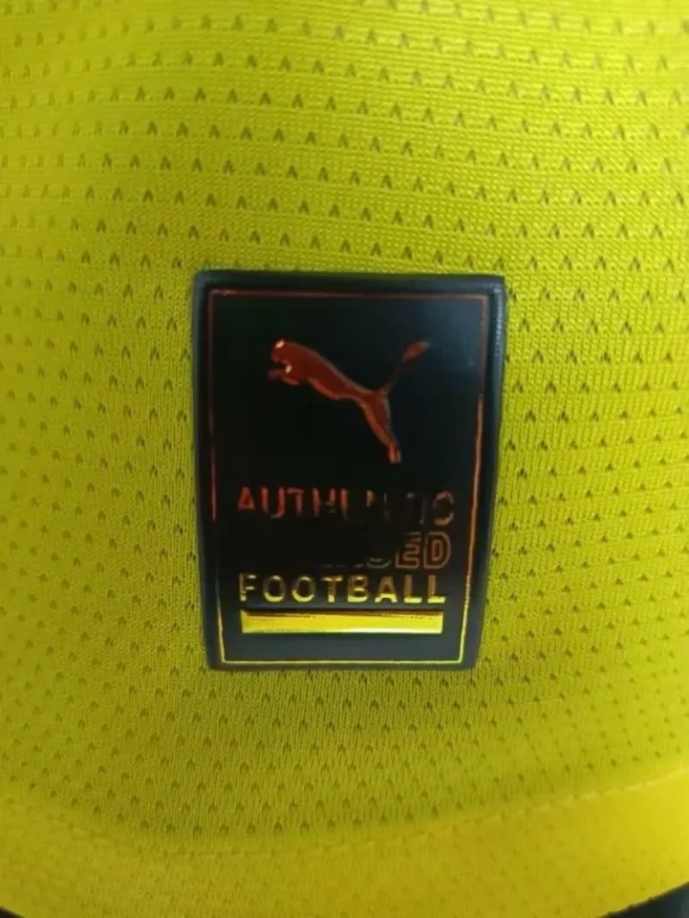 Borussia Dortmund Cup Edition Kit - Player Version - Image 5