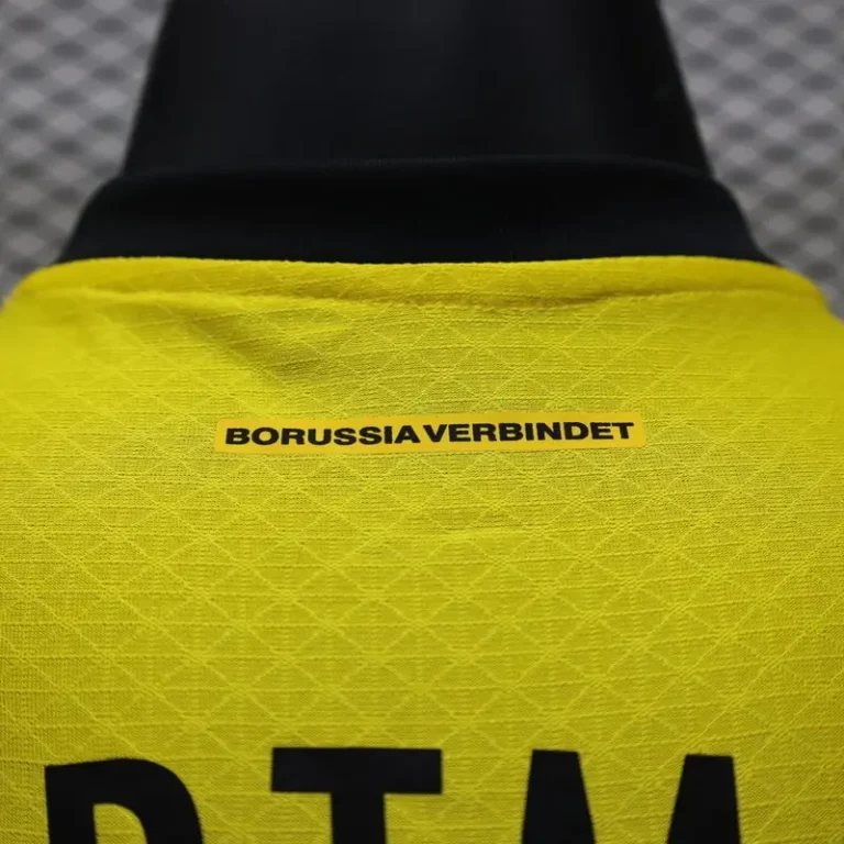 Borussia Dortmund Cup Edition Kit - Player Version - Image 7
