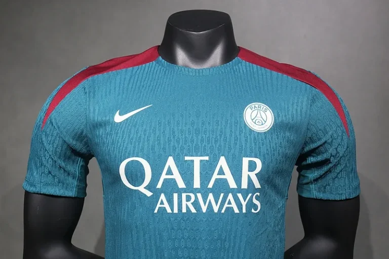 PSG 24/25 Strike Elite Kit – Player Version - Image 2