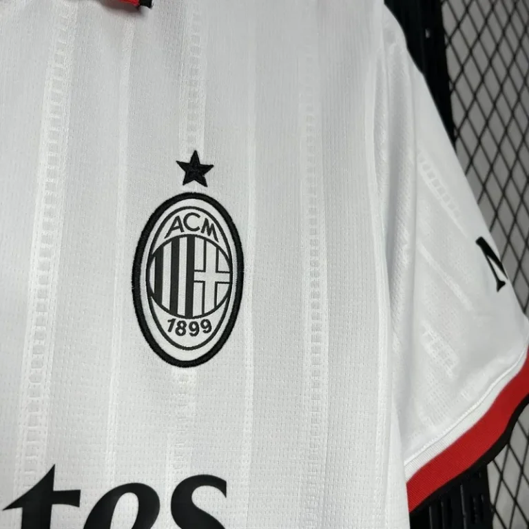 AC Milan 24/25 Away kit - Fan Version - Image 3