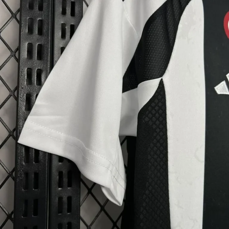 Juventus 24/25 Home Jersey – Fan Version - Image 4