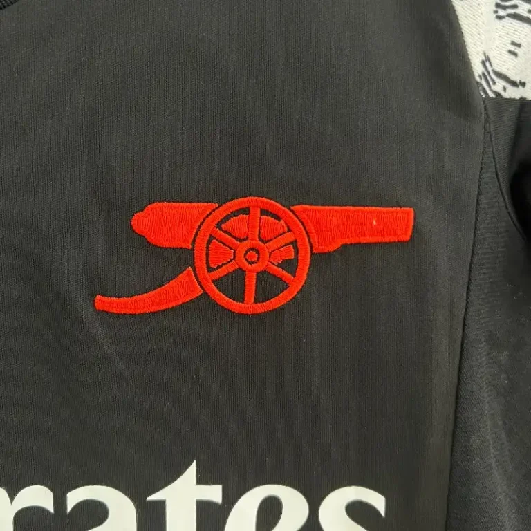 Arsenal 24/25 Away kit – Kids - Image 4