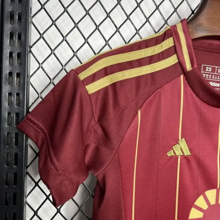AS Roma 24/25 Home kit – Kids - Image 3