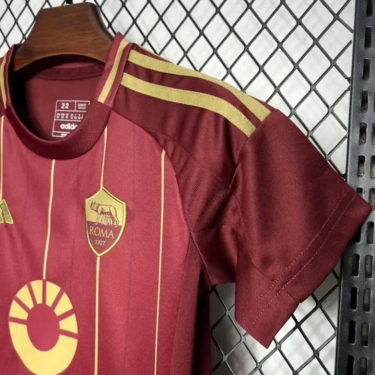 AS Roma 24/25 Home kit – Kids - Image 4