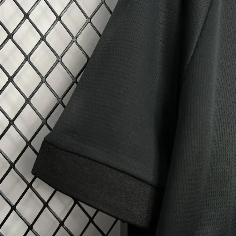 Olympique De Marseille 24/25 125th Black Kit - Fan Version - Image 5