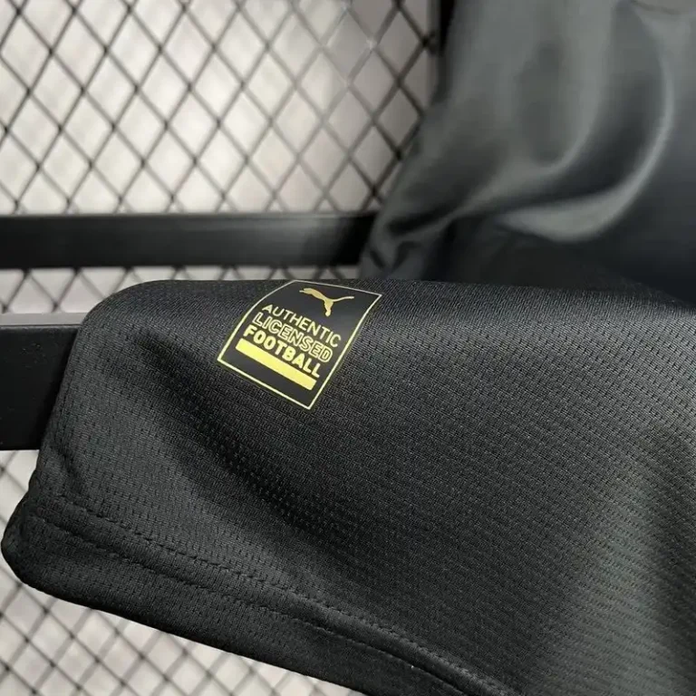 Olympique De Marseille 24/25 125th Black Kit - Fan Version - Image 8