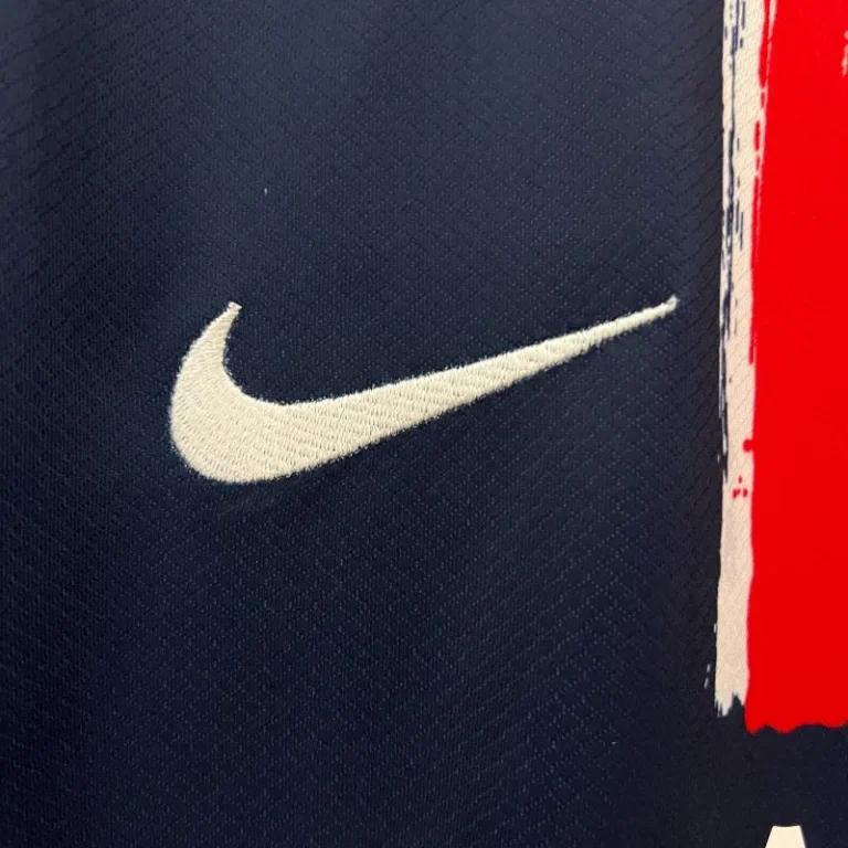 PSG 24/25 Home Kit - Fan Version - Image 3