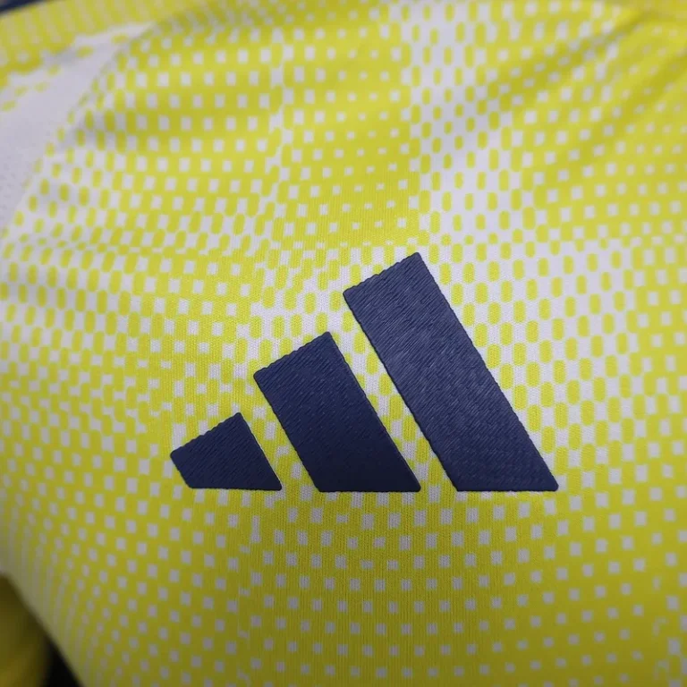 Juventus 24/25 Away Jersey - Player Version - Image 3