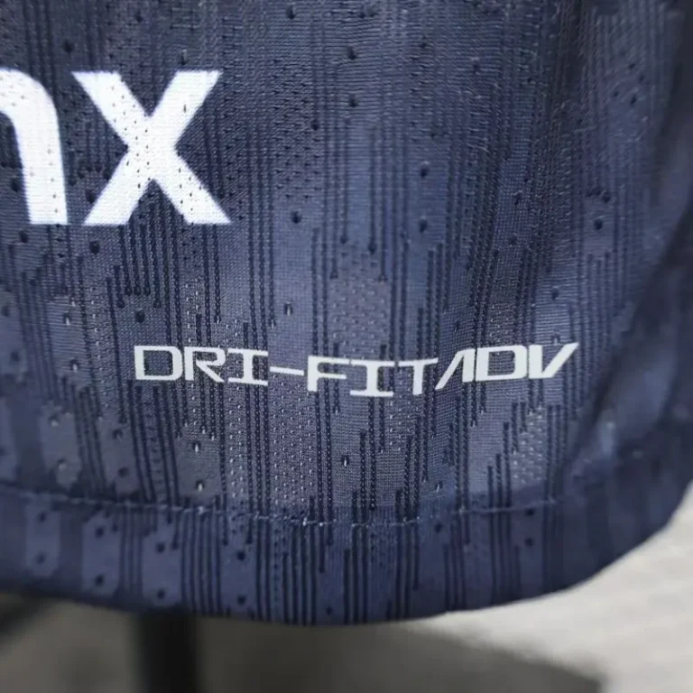 Pumas UNAM 24/25 Away Kit – Player Version - Image 5