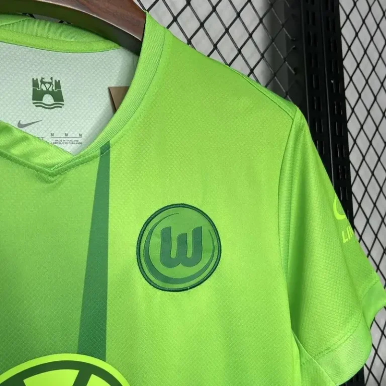 Wolfsburg 24/25 Home Kit – Fan Version - Image 4