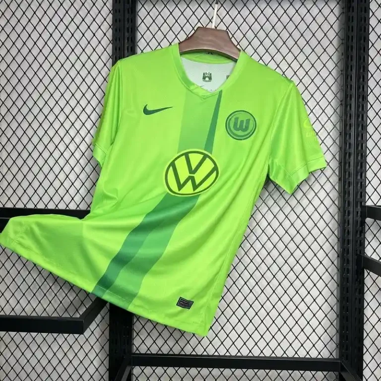 Wolfsburg 24/25 Home Kit – Fan Version - Image 5
