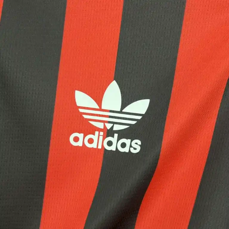 Ac Milan 24/25 Special Edition Kit - Fan version - Image 3