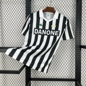 Juventus 1992-94 – Home kit