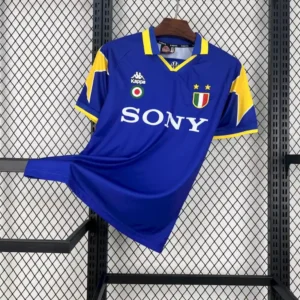 Juventus 1995-96 – Away kit