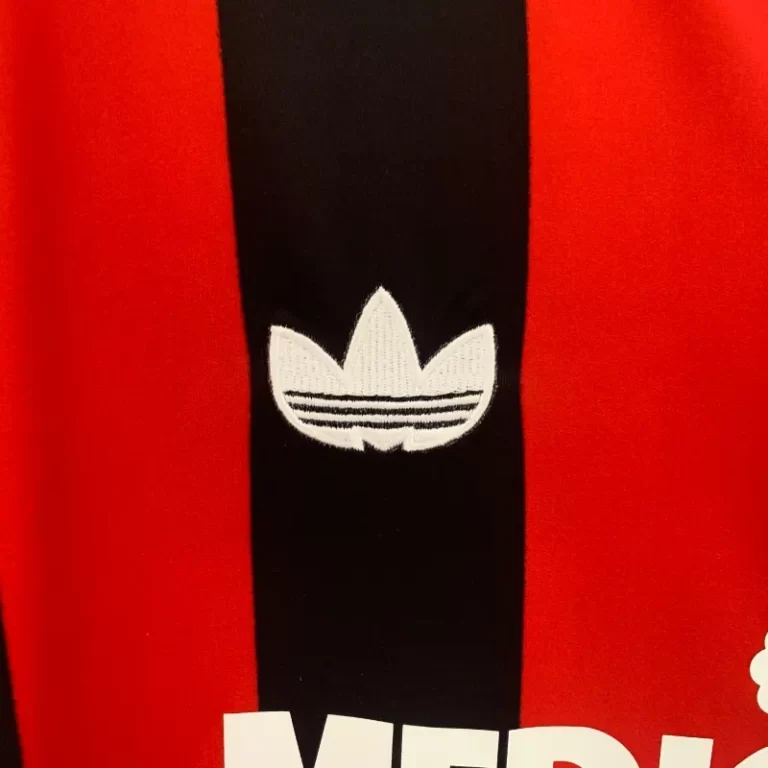 AC Milan 1990-91 Home kit - Image 2