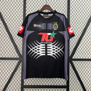 Juventus 2001-02 – Goalkeeper kit