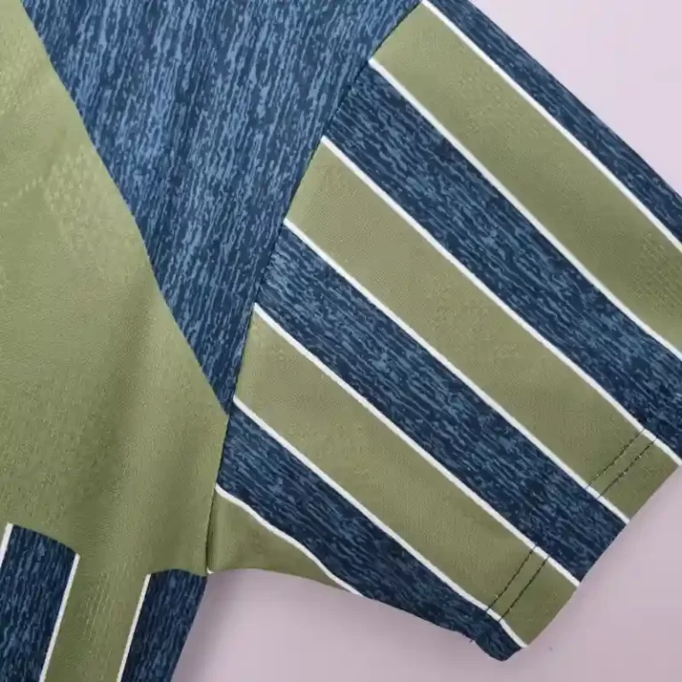 Inter Milan 1995-96 Away Retro Kit - Image 4