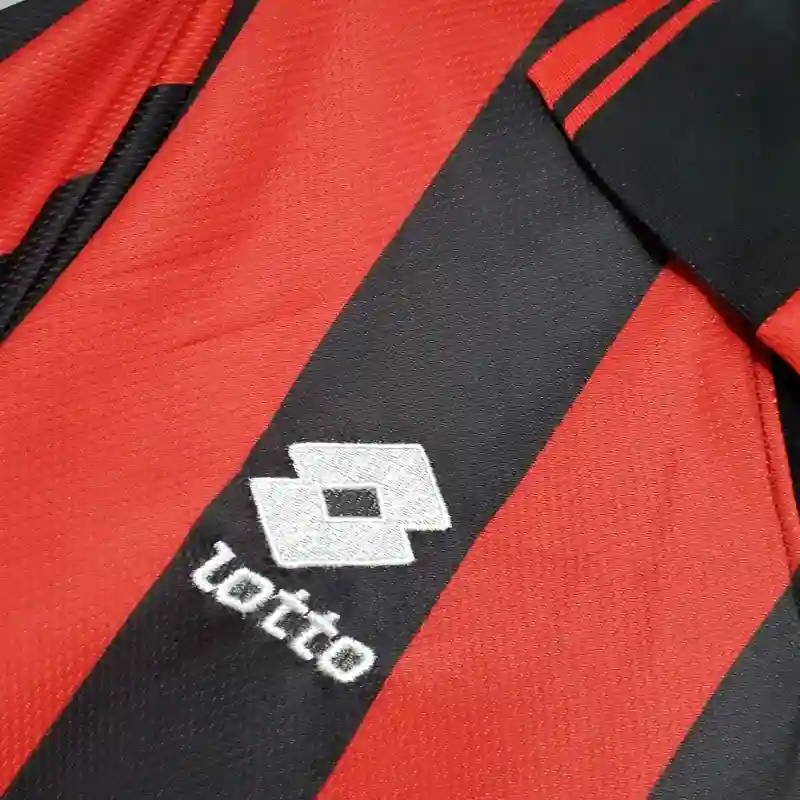 AC Milan 1996-97 Home kit - Image 4