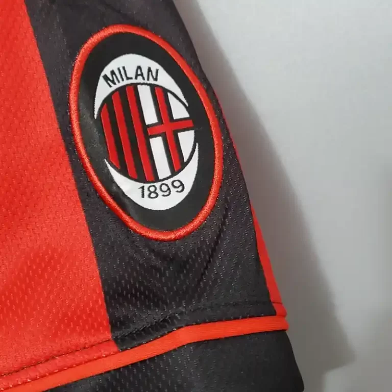 AC Milan 1996-97 Home kit - Image 6