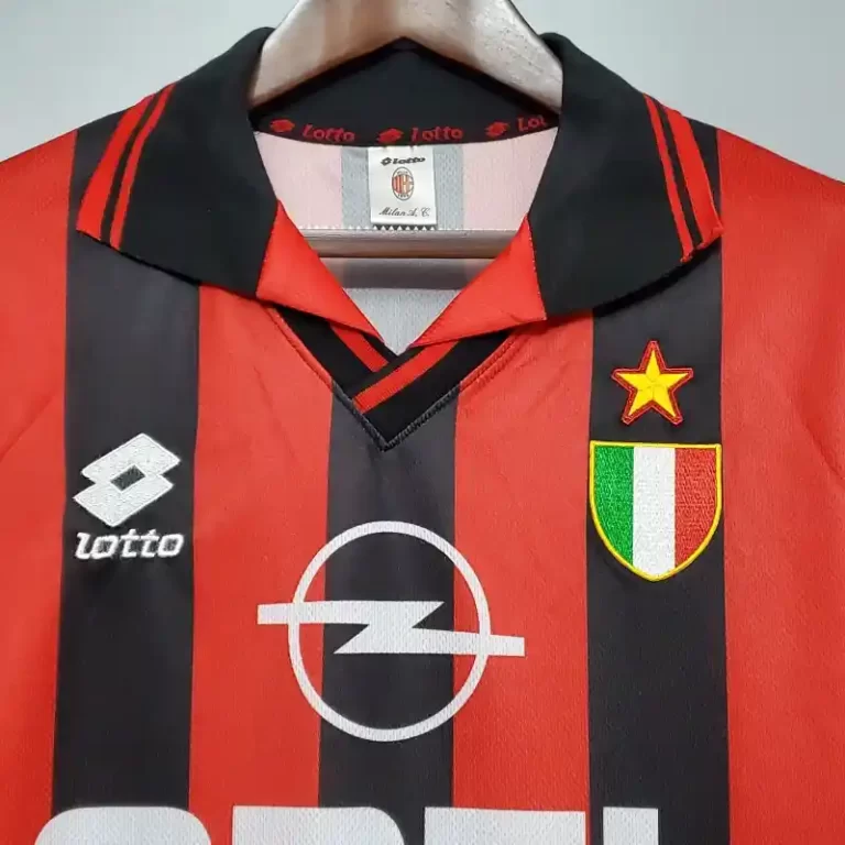 AC Milan 1996-97 Home kit - Image 7