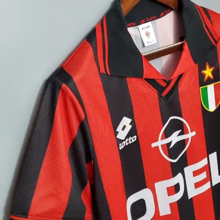 AC Milan 1996-97 Home kit - Image 2