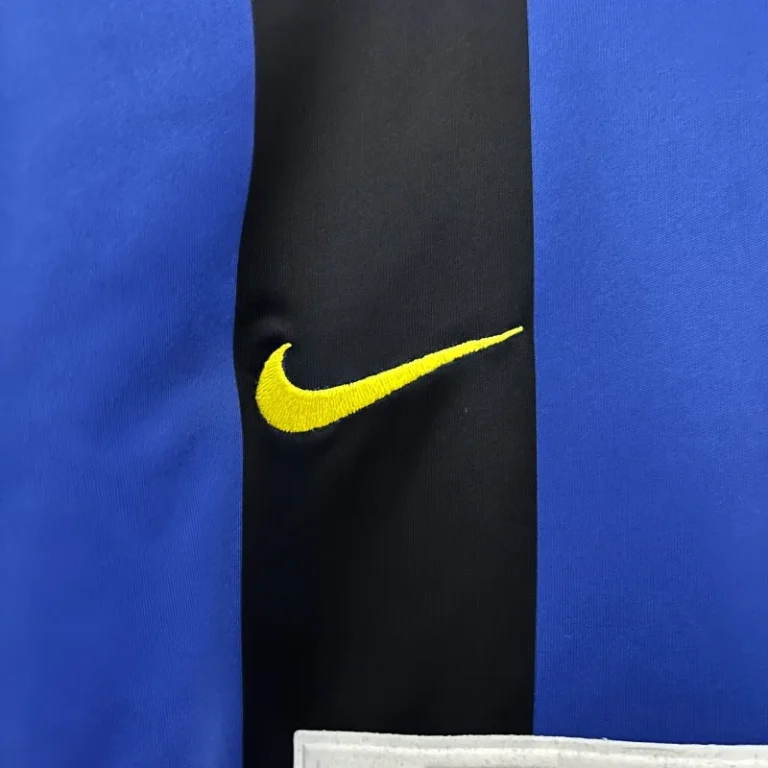 Inter Milan 2002-03 Home Retro Jersey - Image 3