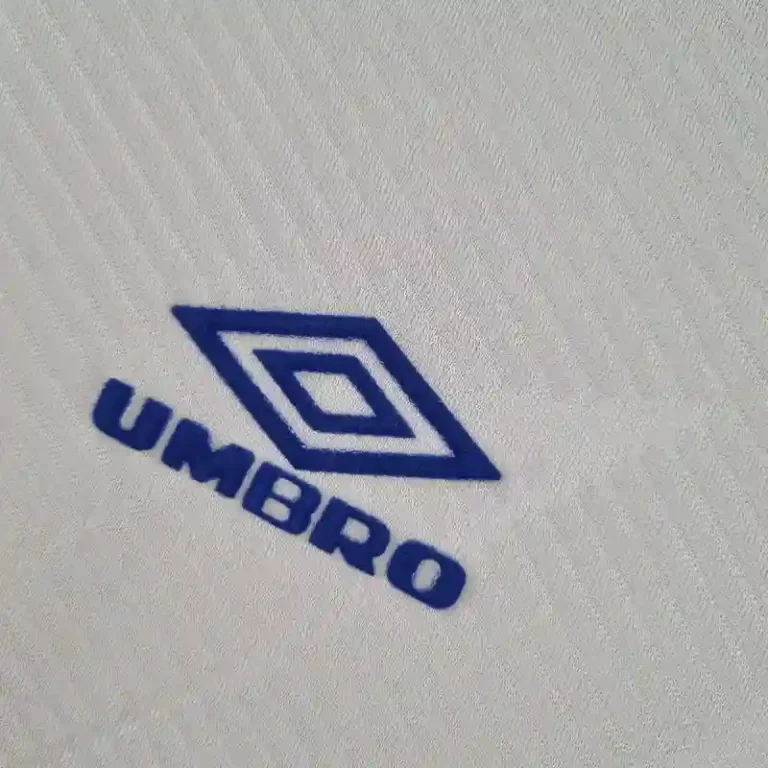 Parma Calcio 1993-95 Away Kit - Image 4