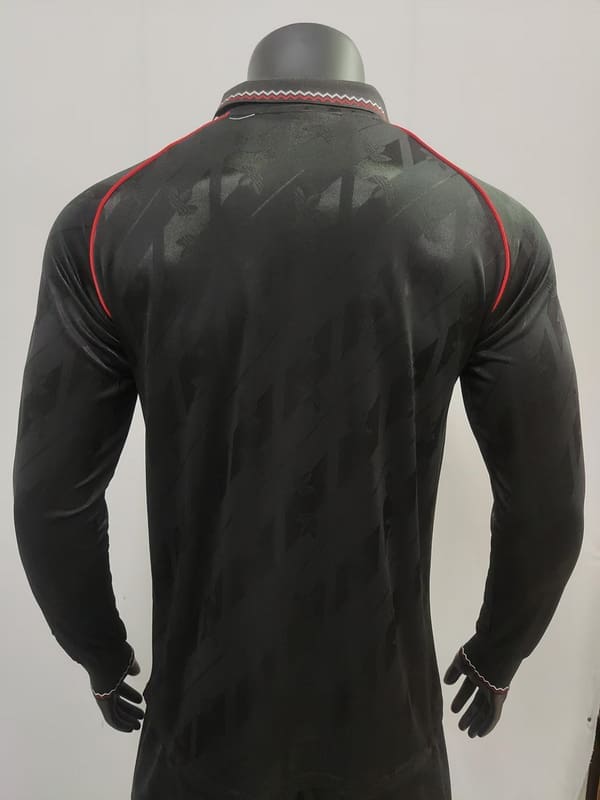 Manchester United 2024/2025 Black Special Retro Kit Long Sleeve – Player Version - Image 2