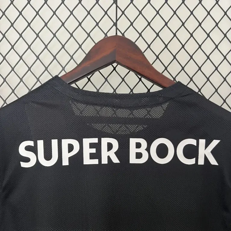 Sporting Lisbonne 24/25 Home kit - Fan Version - Image 7