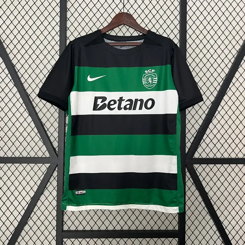 Sporting Lisbonne 24/25 Home kit - Fan Version