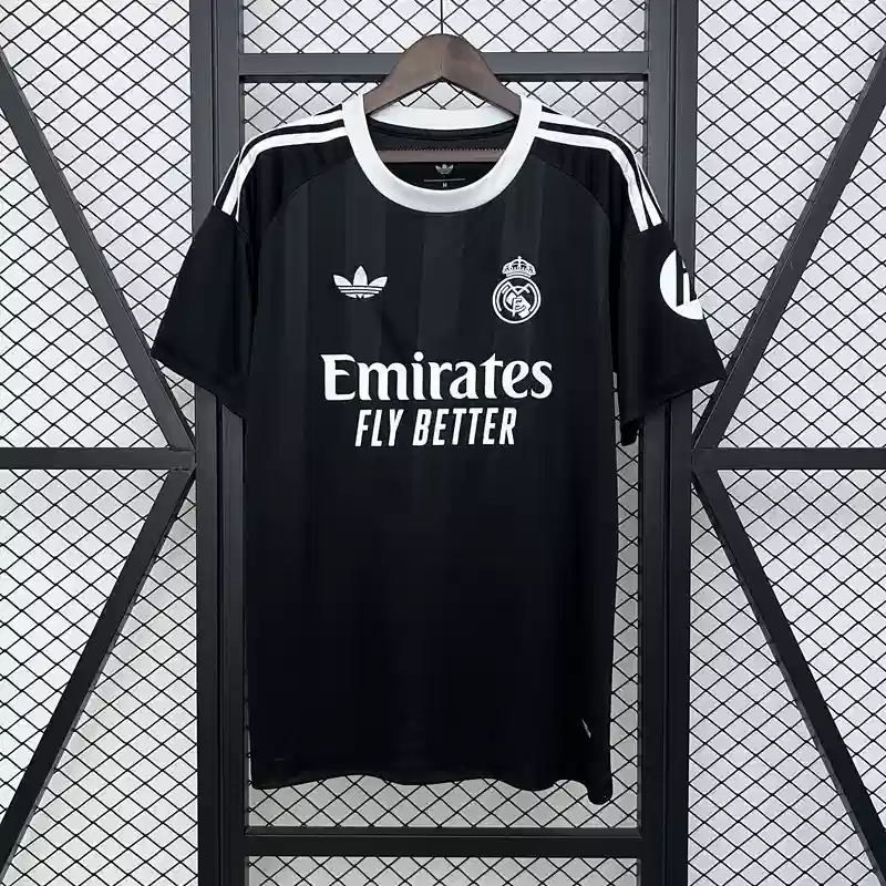 Real Madrid Special Edition Black Kit 25/26 – Fan Version
