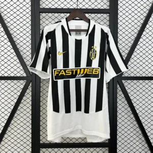 Juventus 2003 - 04 Home Kit - Retro Kit