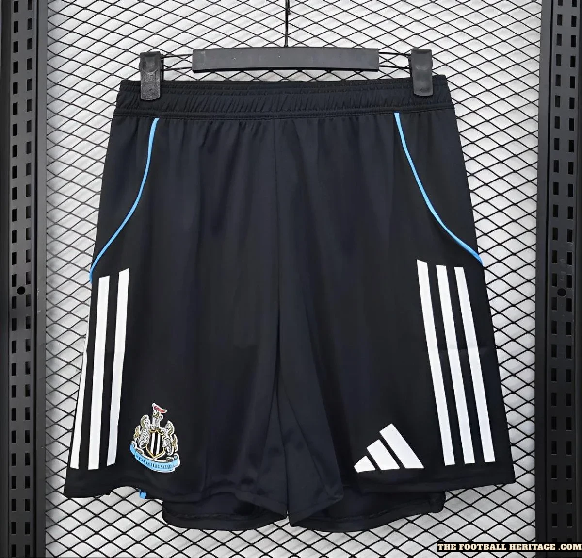 Newcastle away short