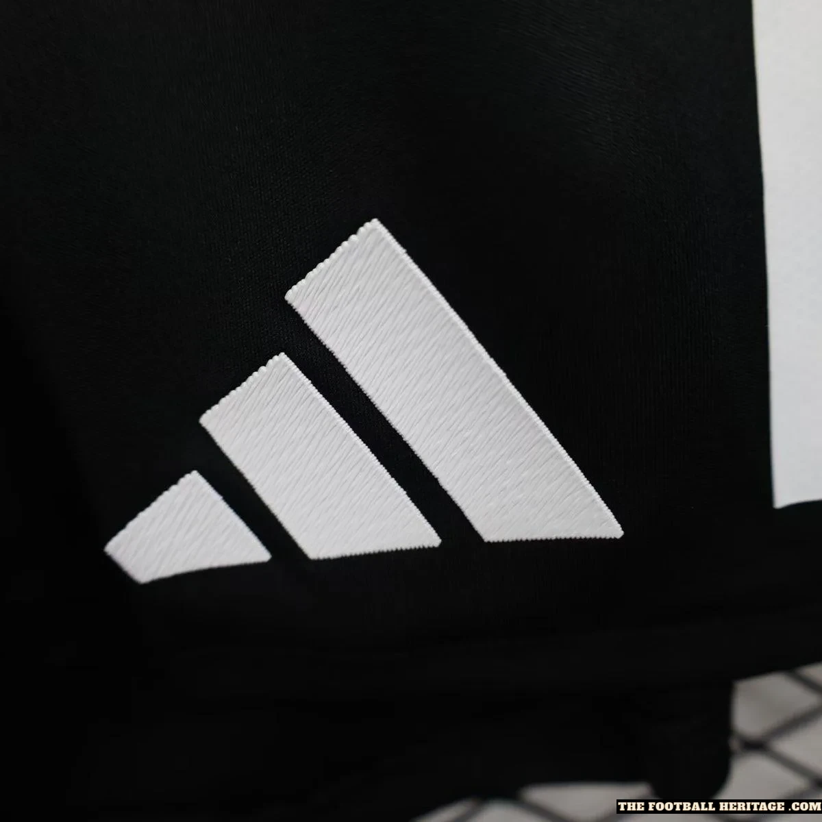 Newcastle 25/26 Away Short – Football Shorts - Image 5