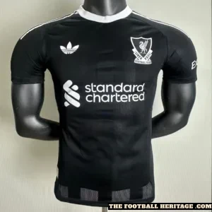 Liverpool 2025/26 Goalkeeper Kit
