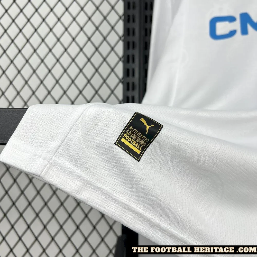 Maillot OM 25/26 Home Kit -Long Sleeves- Fan Version - Image 5