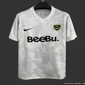 Portsmouth 25/26 Goalkeeper Kit