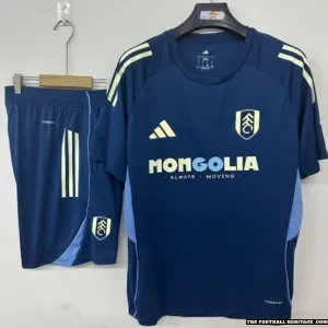 Fulham 25/26 Training Set – Football Set